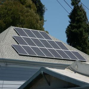 Слънчева PV панел Мигаща кука Структура на покрива Монтиране на системата за покривна плочка